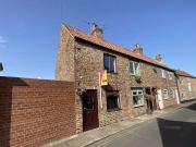 2 bedroom end of terrace house for sale in Threadgold...