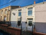 2 Bedroom End Of Terrace House For Sale In Upper...