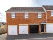 2 bedroom end of terrace house for sale in Waggoner...