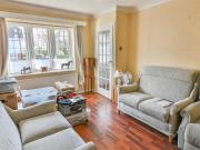 2 bedroom end of terrace house for sale in Wendover...