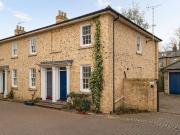 2 bedroom end of terrace house for sale in Willow Walk,...