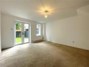 2 bedroom end of terrace house to rent