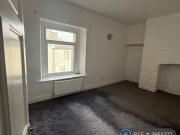 2 bedroom end of terrace house to rent