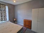 2 bedroom end of terrace house to rent