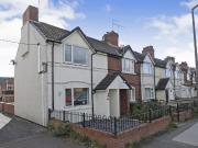 2 bedroom end of terrace house to rent