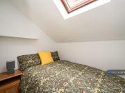 2 bedroom end of terrace house to rent