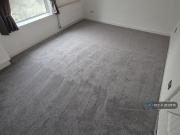 2 bedroom end of terrace house to rent