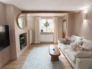 2 bedroom end of terrace house to rent