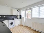 2 bedroom end of terrace house to rent