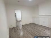 2 bedroom end of terrace house to rent