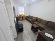 2 bedroom end of terrace house to rent