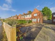 2 bedroom end of terrace house to rent