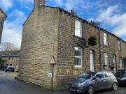 2 bedroom end of terrace house to rent