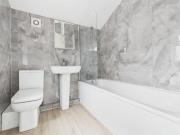 2 bedroom End of terrace house to rent