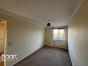 2 bedroom end of terrace house to rent