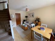 2 bedroom end of terrace house to rent