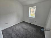 2 bedroom end of terrace house to rent