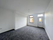 2 bedroom end of terrace house to rent