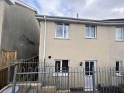 2 bedroom end of terrace house to rent