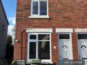 2 bedroom end of terrace house to rent