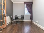2 bedroom end of terrace house to rent