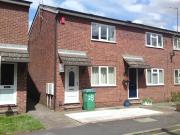 2 bedroom end of terrace house to rent