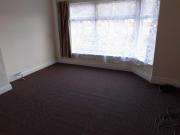 2 bedroom end of terrace house to rent