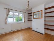 2 bedroom end of terrace house to rent