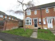 2 bedroom end of terrace house to rent