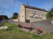2 bedroom end of terrace house to rent