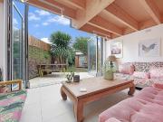 2 bedroom end of terrace house to rent