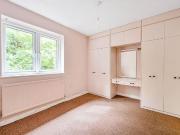 2 bedroom end of terrace house to rent