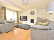 2 Bedroom End of Terrace House to Rent