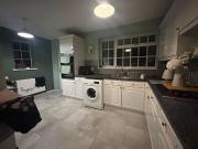 2 bedroom end of terrace house to rent