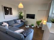 2 bedroom end of terrace house to rent
