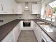 2 bedroom end of terrace house to rent