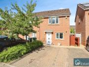 2 Bedroom End of Terrace House to Rent