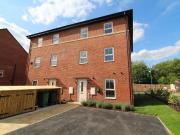 2 bedroom end of terrace house to rent