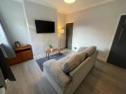 2 bedroom end of terrace house to rent