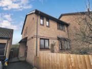 2 bedroom end of terrace house to rent