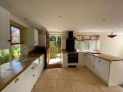 2 bedroom end of terrace house to rent