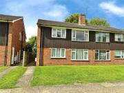 2 bedroom End Terrace Flat to rent, Raymond Avenue,...