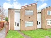2 bedroom End Terrace House for sale, Birkshaw Walk,...