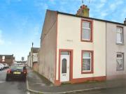 2 bedroom End Terrace House to rent, Cross Street,...