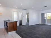 2 BEDROOM FIRST FLOOR APARTMENT WITH LARGE BALCONY