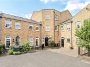 2 Bedroom Flat 2 Bedroom Flat