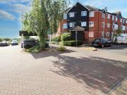 2 Bedroom Flat 2 Bedroom Flat