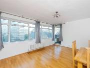 2 Bedroom Flat 2 Bedroom Flat