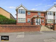 2 Bedroom Flat