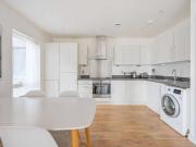 2 Bedroom Flat 2 Bedroom Flat